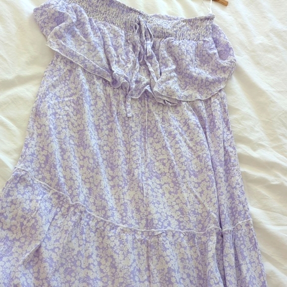 FINAL SALE 🆕🌿FLORAL BANDEAU DRESS🌿 - Picture 2 of 7